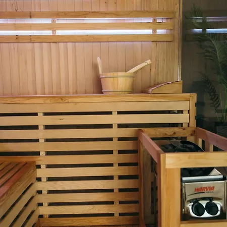 Sloneczny Stok * שצ'קלארסקה פוראובה